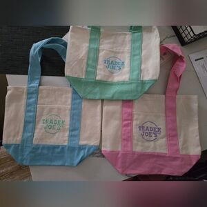 NWT Trader Joe's Mini Pastel Canvas Tote Bags Set of 3 Foldable Multicolor Small